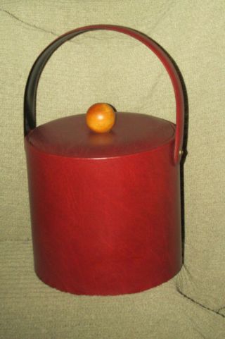 Georges Briard Vintage Ice Bucket w/ Handle Dk Red Marbled Faux leather - - EC 2