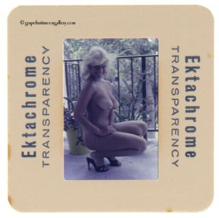 Bunny Yeager Estate Color Slide Transparency 1970s Nude Blonde Pin - Up In Heels