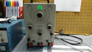 Vintage Heathkit IT - 28 Capacitor Tester,  Case,  Green Eye. 2