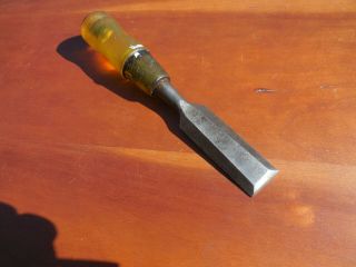 Vintage Stanley Wood Chisel,  1 Inch,  No 60,  USA,  Beveled,  Yellow Handle 3