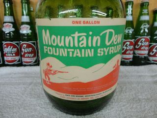 MOUNTAIN DEW SODA FOUNTAIN SYRUP PAPER LABEL 1 GALLON JUG GREEN GLASS HILLBILLY 2