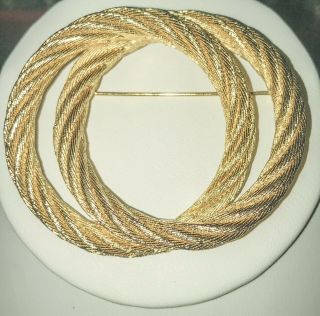 Large Christian Dior Brooch Textured Gold - Tone Rope Double Circle Pin Vtg 2.  5”
