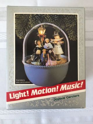 Hallmark Light Motion Music Ornament 1989 Joyous Carolers Pre - Owned