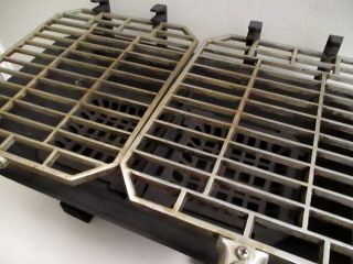 Vintage 1970 ' s Cast Iron Double Japanese Hibachi Charcoal Grill 2