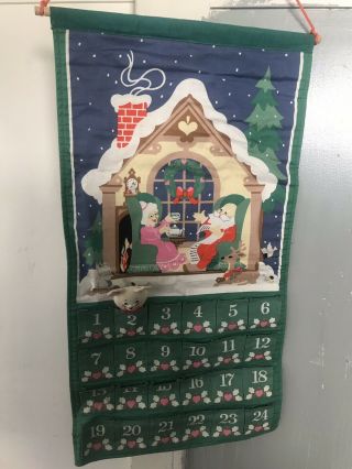 Vtg Avon Christmas Countdown Advent Calendar With Mouse Fabric Wall Hanging