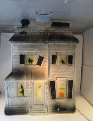 Vintage Halloween Haunted House Don Featherstone Blow Mold Union Products Lights