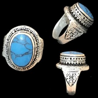Stunning Top Quality Post Medieval Silver Ring With A Blue Stone (11)