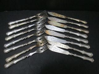 16pc Fish Set Antique Silver - Plate 8 Knives 8 Forks Chased Fish Motif Bolted Hdl