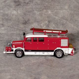 Matchbox Models of Yesteryear 1938 Mercedes KS15 Fire Truck Red 2