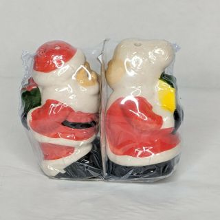 Ceramic Kissing Santa And Mrs Claus 3 " Salt And Pepper Shakers With Flaws