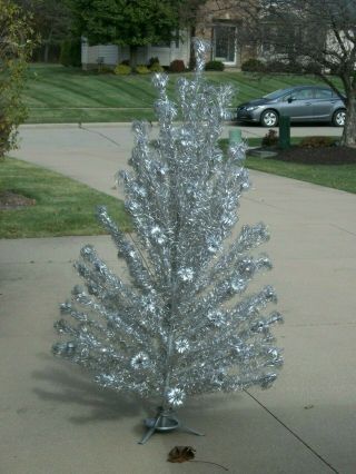 Vintage 5 1/2 Ft Aluminum Christmas Tree W/87 Branches Awesome Shape