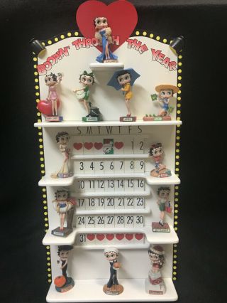 Betty Boop Boopin Through The Year Perpetual Calendar,  12 Figurines Danbury