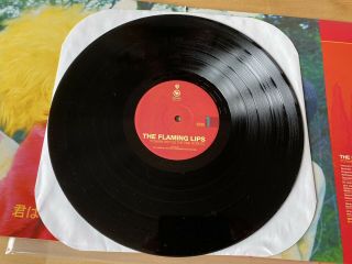 The Flaming Lips - Yoshimi Battles The Pink Robots Vinyl Record (2002) 3