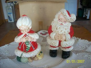 Mr.  & Mrs.  Santa Claus Vintage Atlantic Mold Ceramic Christmas 1