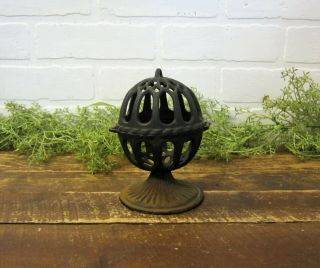 Vintage Cast Iron Footed String Twine Holder Country Store Counter Farmhouse