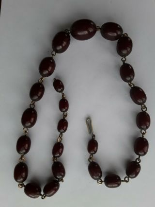 Vintage Cherry Amber Bakelite Graduated Beads Necklace / weight 21g 3