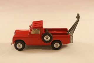Vintage Corgi Diecast Red Land Rover Wrecker Tow Truck 109 " Wb