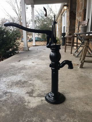 Antique Cast Iron Water Well Hand Pump