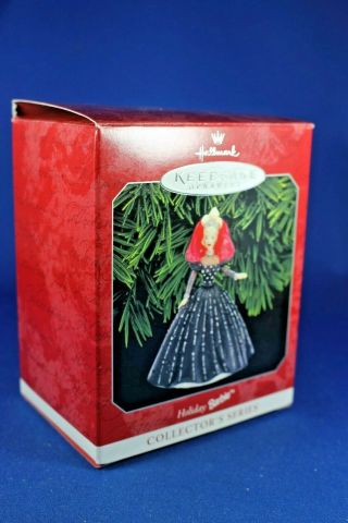 Hallmark Keepsake Ornament - 1998 Holiday Barbie Collector 