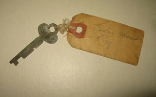 Old Vintage Antique Flat Cedar Chest Skeleton Key National Lock Co Rockford Il