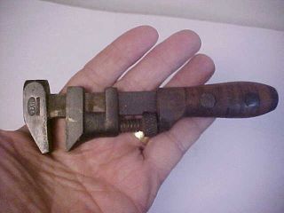 Vintage Pexto Wood Handle Monkey/pipe Wrench