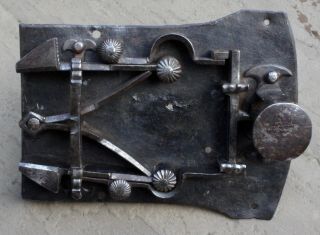 Rare Wrought And Braised Iron 17/18th Century Chest Lock And Key