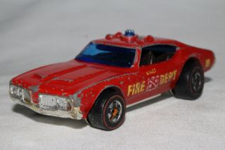 Hot Wheels Redline Olds 442 Fire Chief Car,  W/ Error Police Cruiser Base