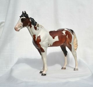 Large Bay Paint Pinto Wild Mustang Mare Horse Ceramic China Figurine