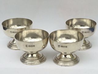 A Set Of 4 Small Antique Solid Silver Bowls Or Salts,  Sheffield 1912