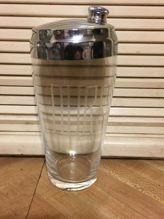 Vintage Retro Mid - Century Glass Barware Cocktail Shaker Drink Mixer W Top " Ours "