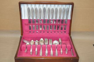 National Silver Co 72 Piece Narcissus Silverplate Flatwear Set With Case