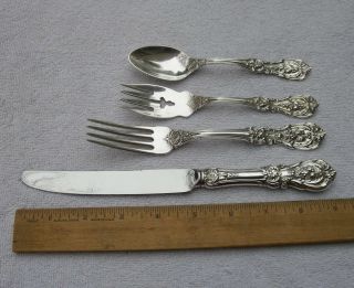 Reed & Barton Francis I (1907) 4 Piece Place Setting - Regular Size - Old Mark Forks