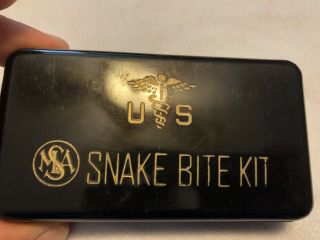 Vintage Us Army Wwii First - Aid Dressing Carlisle Model Snake Bite Kit Bakelite