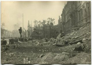 Wwii Large Size Press Photo: Ruined Berlin Center View,  May 1945