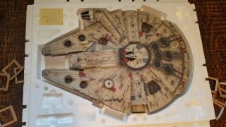 Star Wars Master Replicas Millennium Falcon With All Materials No.  610