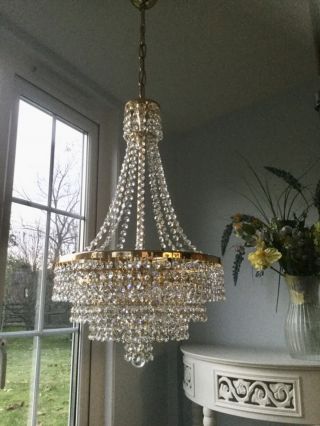 ✨Pretty ✨Vintage 5 Tier Lead Crystal Glass & Brass Waterfall chandelier 3 light 2