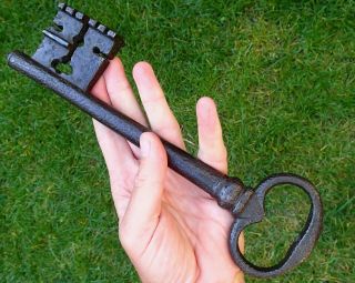 Enormous 27.  5cm 18th Century French Wrought Iron Key