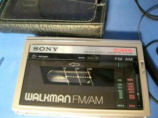 Vintage Sony Walkman Wm - F10 Am/fm Stereo Cassette Player W/ Headphones & Case