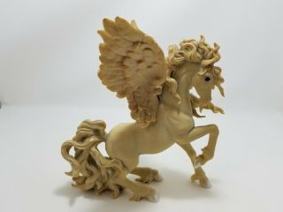 Amberwood Santiago westland Resin Pegasus Winged Horse Unicorn Figurine 2