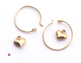 Vintage European Dangle Hearts Earrings Solid 18k Yellow Gold / 0.  2 Gr