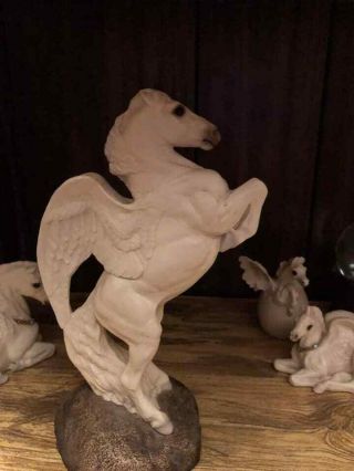 Windstone Editions Four Piece Set Rearing Pegasus Baby In Egg By Pena Vtg