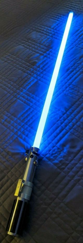 2005 Master Replicas Star Wars Anakin Skywalker Blue Force Fx Lightsaber