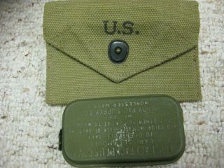 Unissued Wwii 1944 U.  S.  Army Usmc Khaki First 1st Aid Pouch & Bandage In Tin
