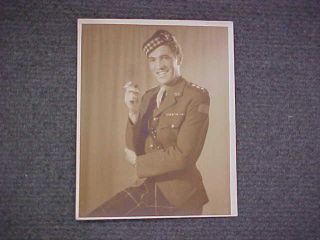 Awesome Orig Ww2 Real Photo A Captain In The Seaforth Highlanders Of Canada