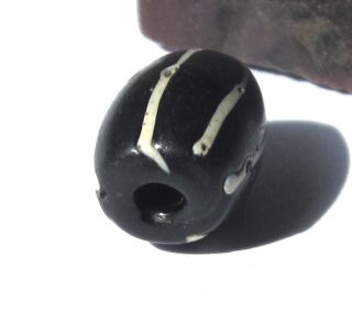RARE OLD BLACK/WHITE VENETIAN ANTIQUE BEAD AFRICAN TRADE 10mm x 13mm 2