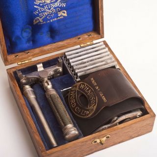 Vintage Wilkinson Sword 7 Day Razor Blade Set Box 1 Week Shaving Safety Straight
