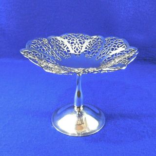 Pierced Compote / Candy Dish - Lovelace - International Silver Plate 6 1/4 "