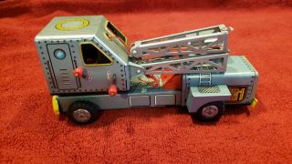 Vintage 1950s M.  T.  Toys Tin Litho Crane Truck Toy Made In Japan