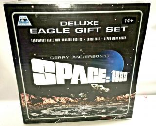 Space 1999 Product Enterprise Deluxe Eagle Gift Set Rare