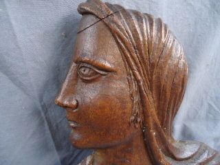 Rare 17th Century Oak Carved Silhouette Of A Lady.  Panel